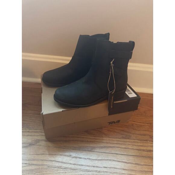 NIB Teva Ellery Ankle Boots Black Waterproof US 5 EU 36 UK 3 S/N 1103224 - Picture 1 of 6
